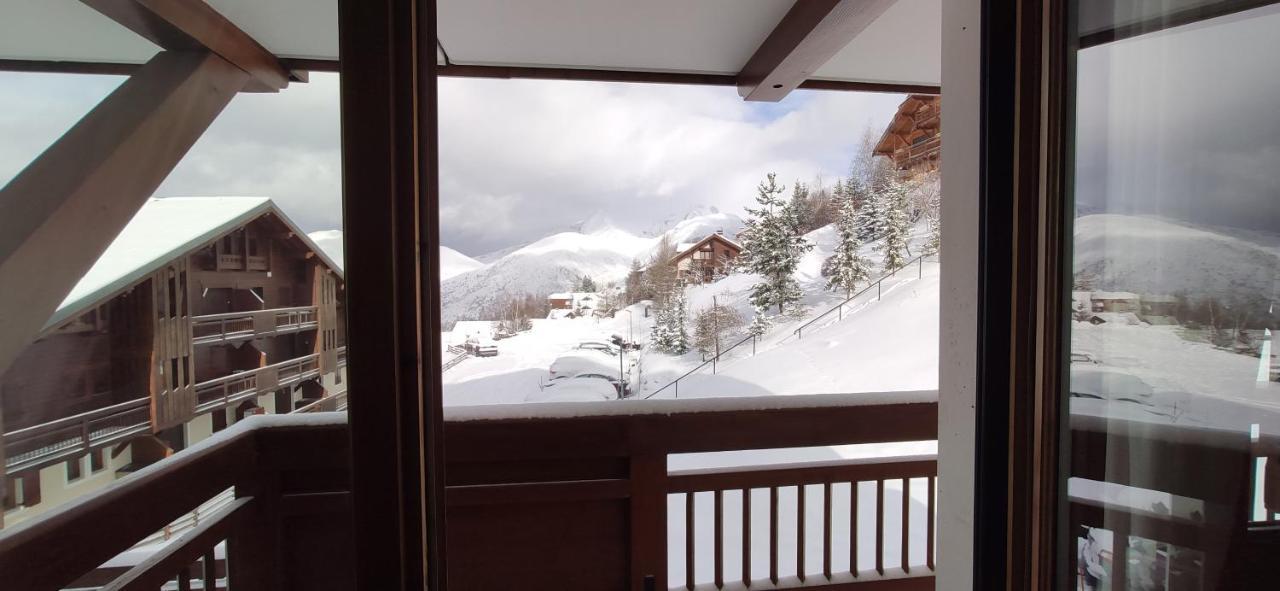 レ・デュー・アルプT2 Meuble Tourisme 3 Etoiles, Pied Des Pistes-Parking Prive Avec Balcon Et Superbe Vueアパートメント エクステリア 写真